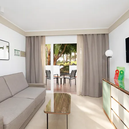 Riu Paraiso Lanzarote بويرتو ذيل كارمين