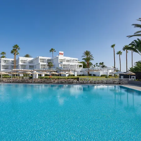 Riu Paraiso Lanzarote بويرتو ذيل كارمين
