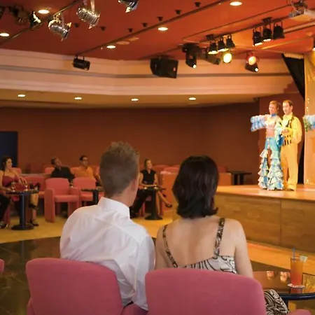 Riu Paraiso Lanzarote بويرتو ذيل كارمين