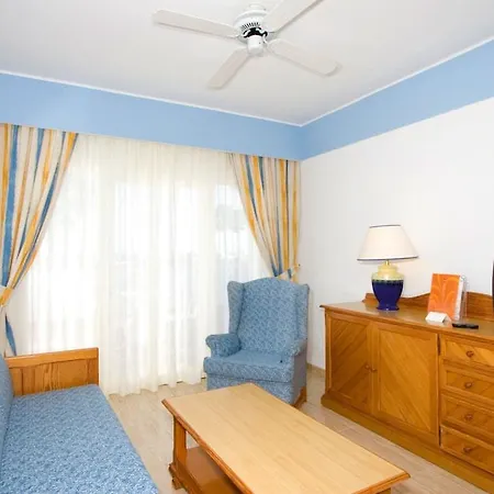 Riu Paraiso Lanzarote بويرتو ذيل كارمين