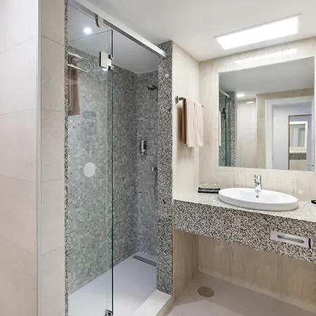 Riu Paraiso Lanzarote Hotel 4*