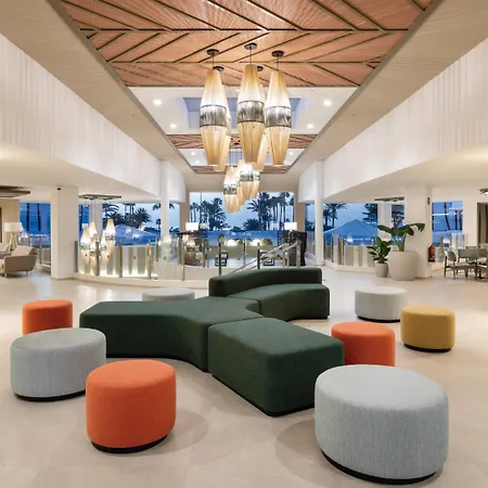 Hotel Riu Paraiso Lanzarote - Puerto del Carmen (Lanzarote)