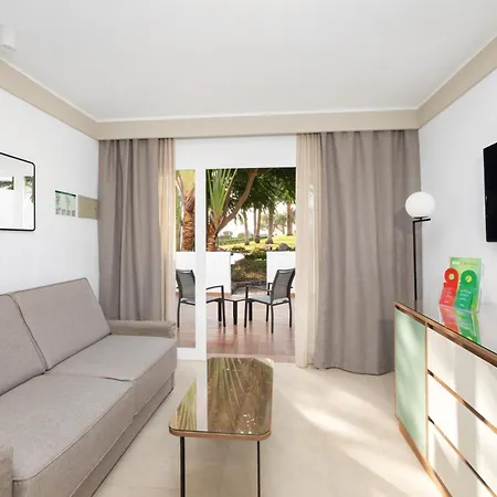 Hotel Riu Paraiso Lanzarote - 4*