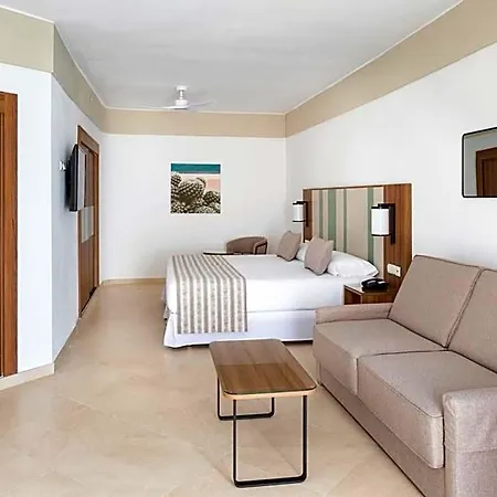 Riu Paraiso Lanzarote Hotel 4*