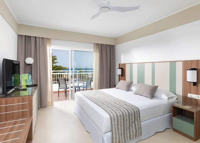 Riu Paraiso Lanzarote Hotel
