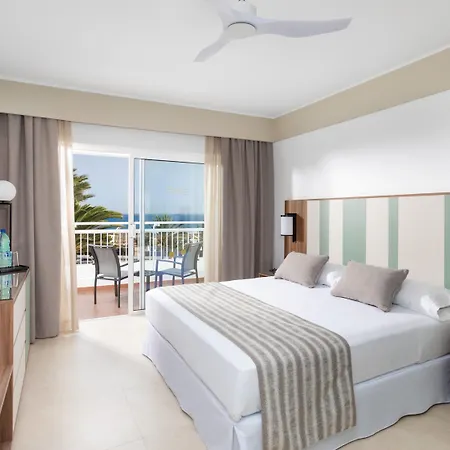 Riu Paraiso Lanzarote Hotel