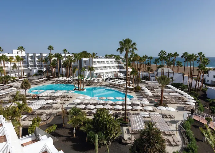 Hotel Riu Paraiso Lanzarote 4*